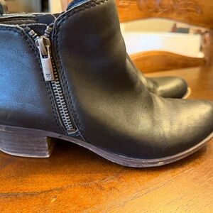 Lucky Brand Black Leather Ankle Booties with Side Zip Accent